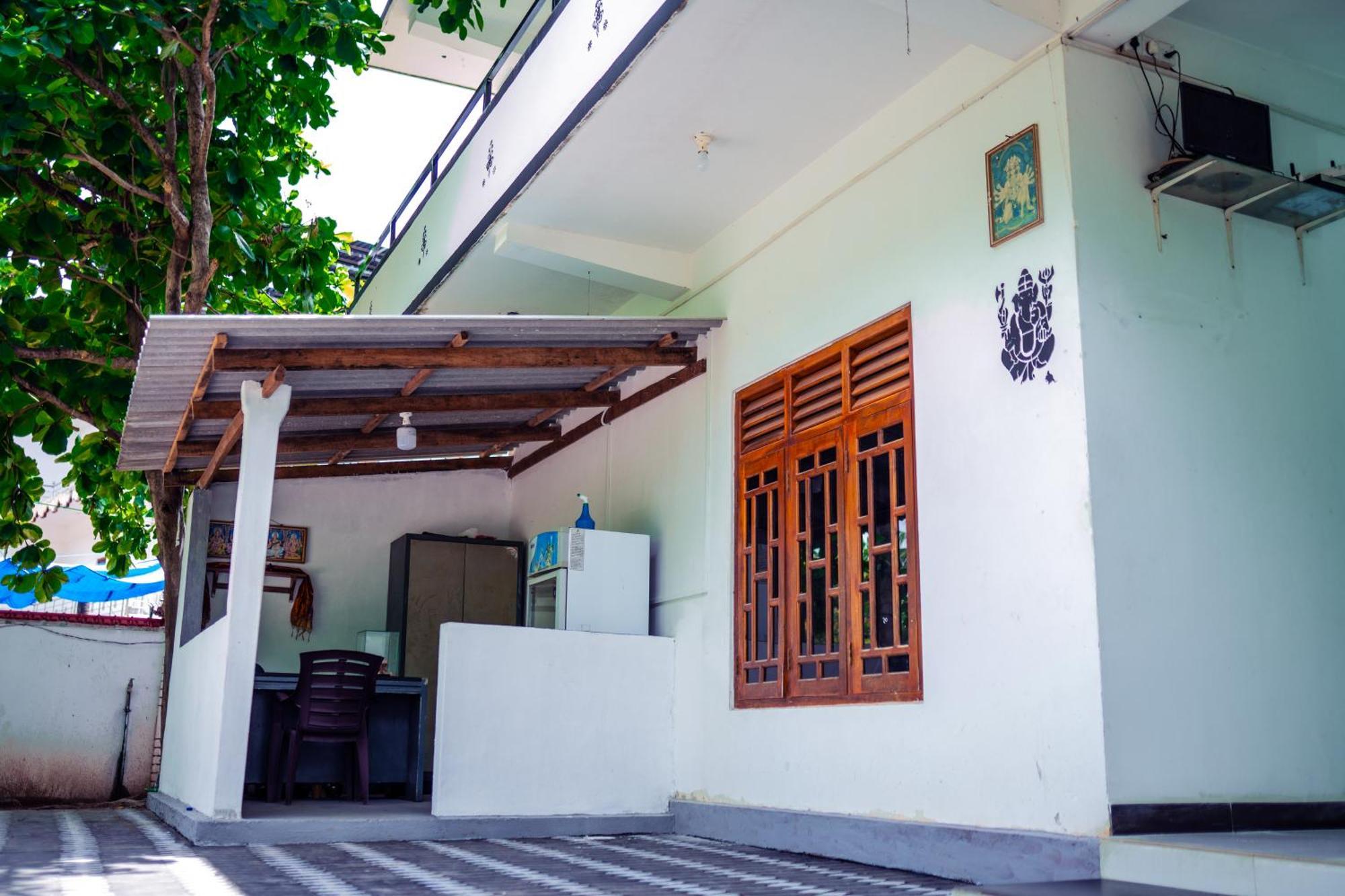Hilton Cottage Trincomalee Exterior foto