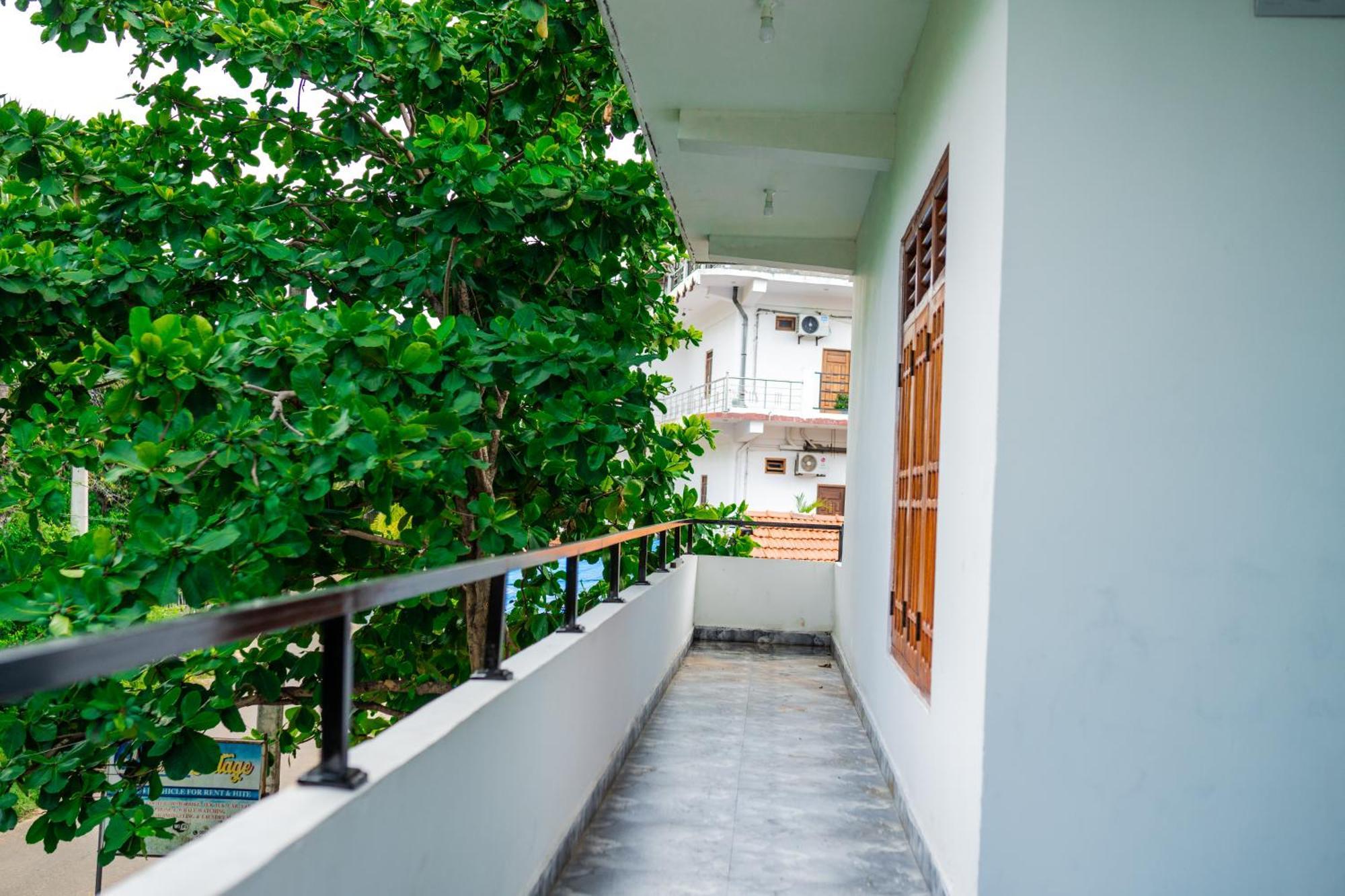 Hilton Cottage Trincomalee Exterior foto